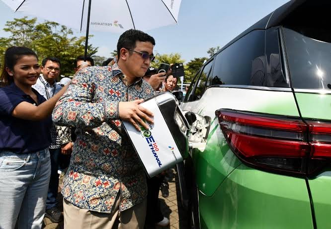 Uji Coba Bioetanol dari Tanaman Sorgum Holopis
