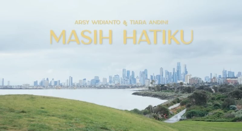 video klip arsy widianto, tiara andini