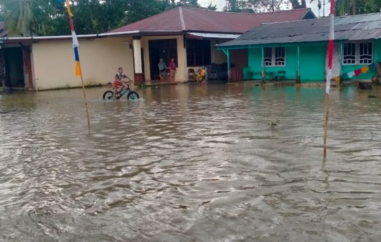 Banjir Rendam 20 Distrik di Kabupaten Sorong