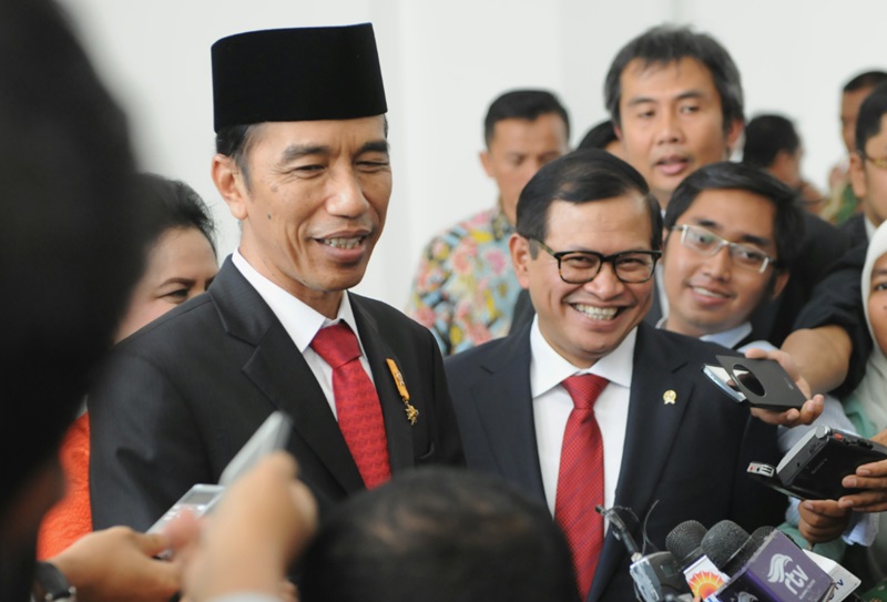 Jokowi bersama Pramono Anung
