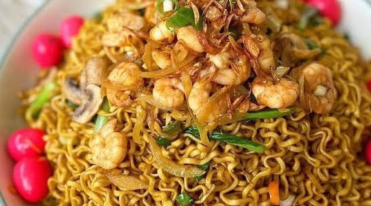 Mie ulang tahun