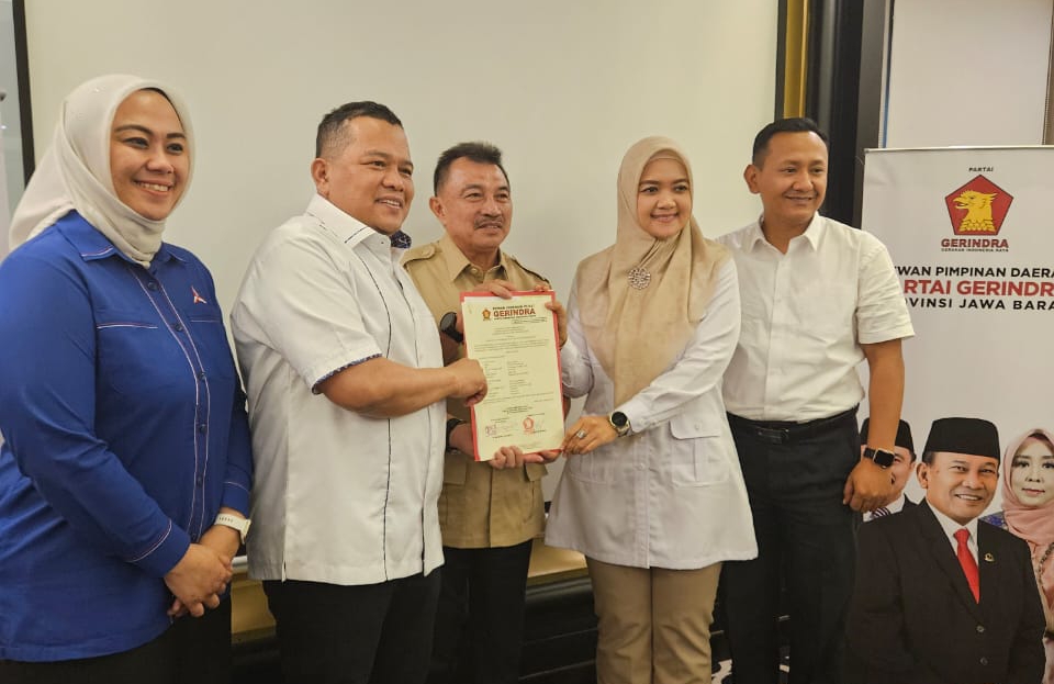 Pasangan Acep-Gina Pasangan Acep-Gina