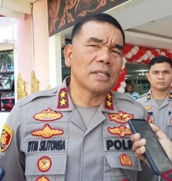 irjen pol daniel tahi monang silitonga
