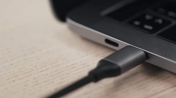 Charger laptop