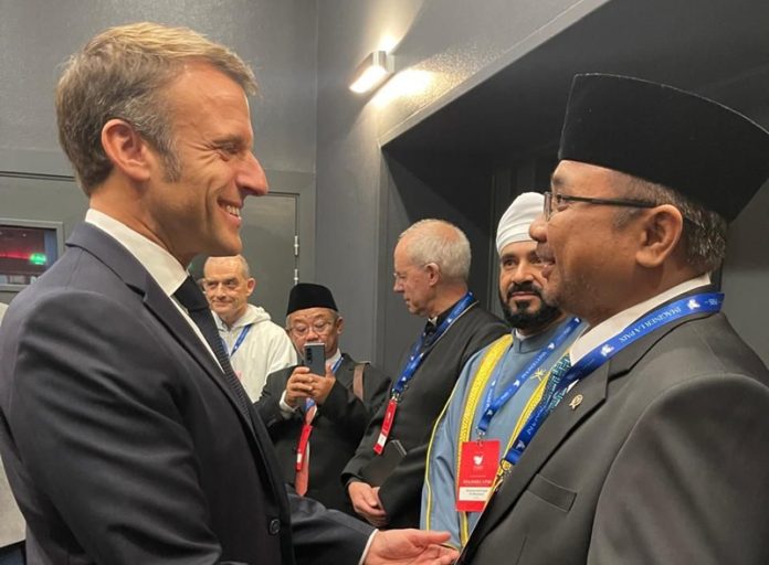 Macron dan Yaqut