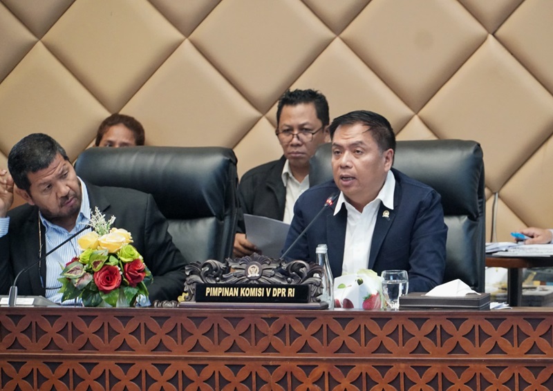 Rapat Komisi V DPR RI