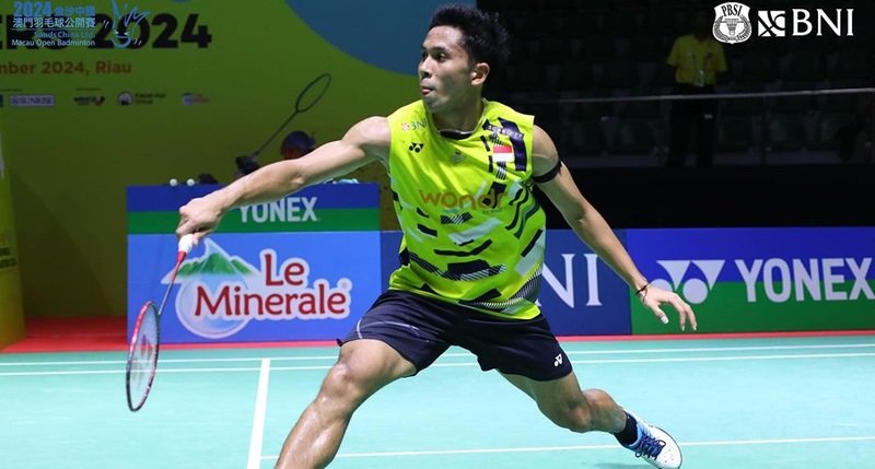 Yohanes Saut Marcellyno Yohanes Saut Marcellyno