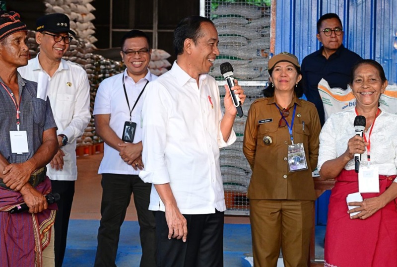 Jokowi di NTT