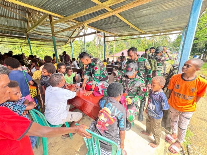 Komsos TNI di Papua