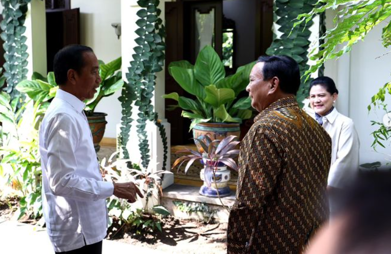 Prabowo Berkunjung ke Rumah Jokowi (2)