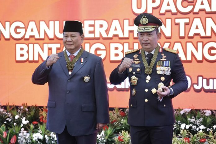 Prabowo bersama Kapolri