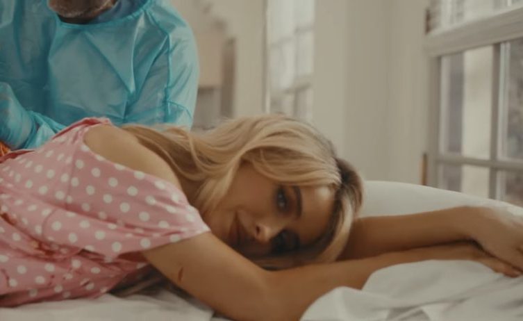 Sabrina Carpenter Taste