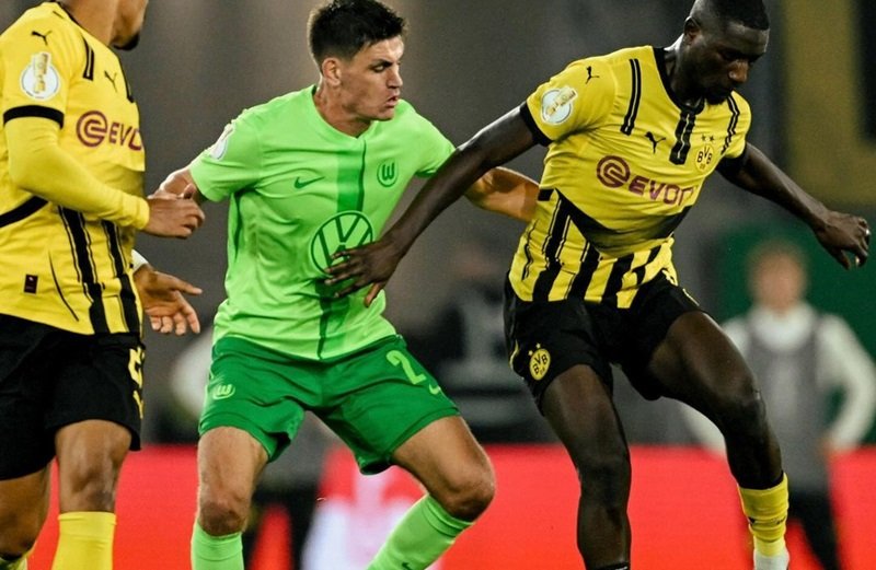 Wolfsburg vs Dortmund di DFB Pokal