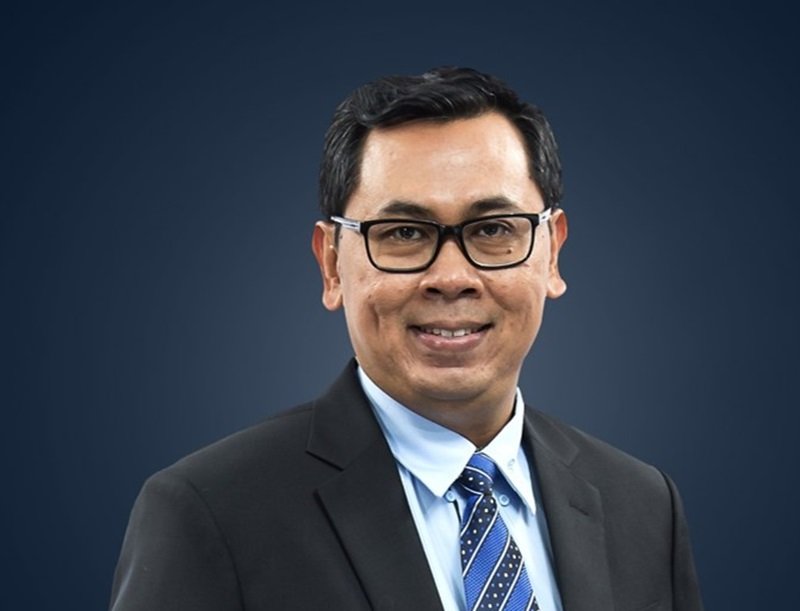 Yustinus Prastowo Foto Resmi