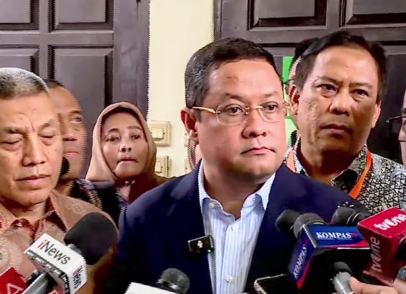 Ari Yusuf Amir