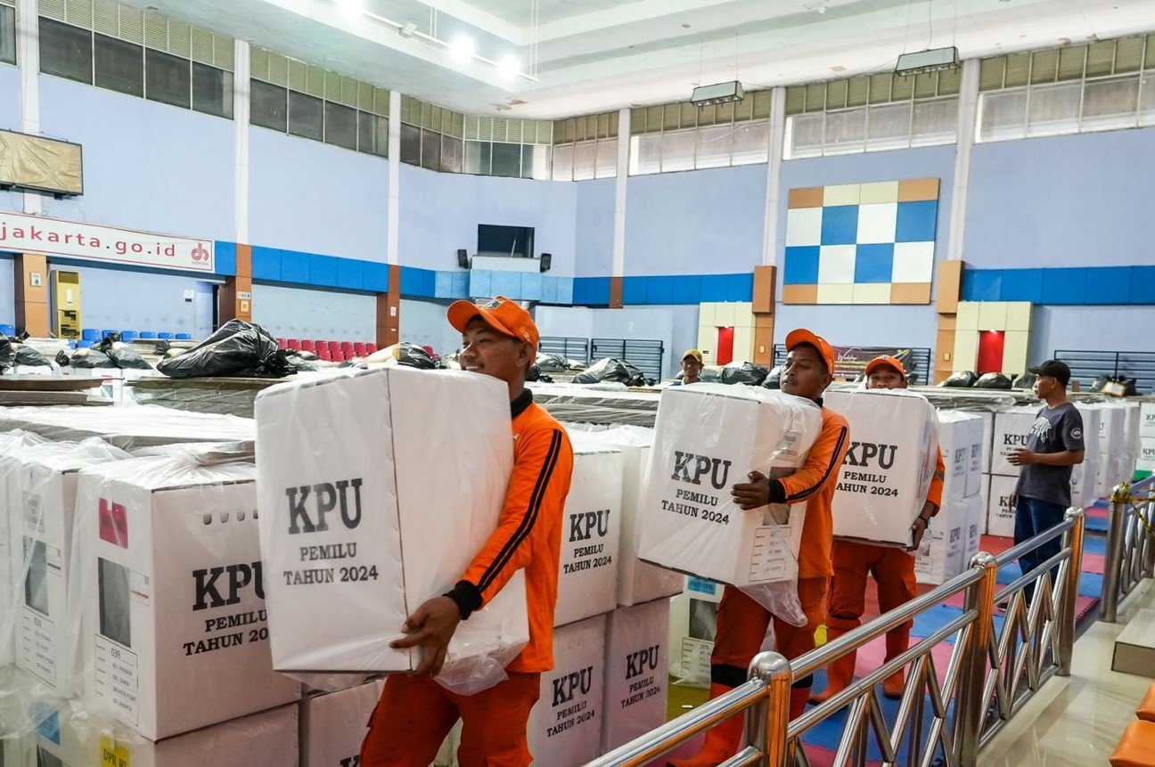Distribusi Kotak Suara Pilkada Jakarta 2024