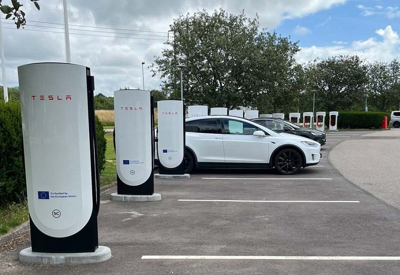 Electric Car by TESLA