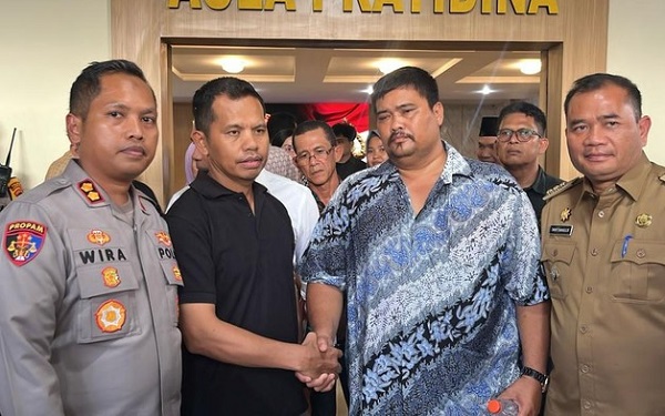 Julpan Tambuan dan Tumpal Pardede Damai