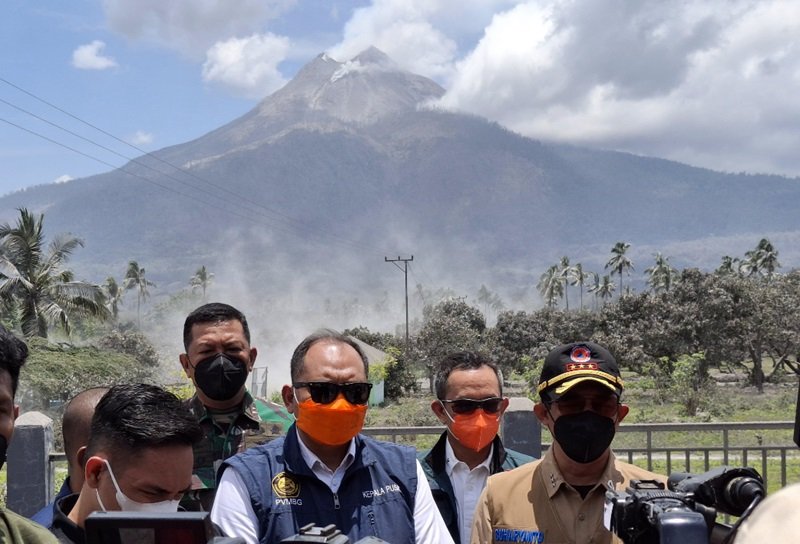 Kepala BNPB di Lewotobi
