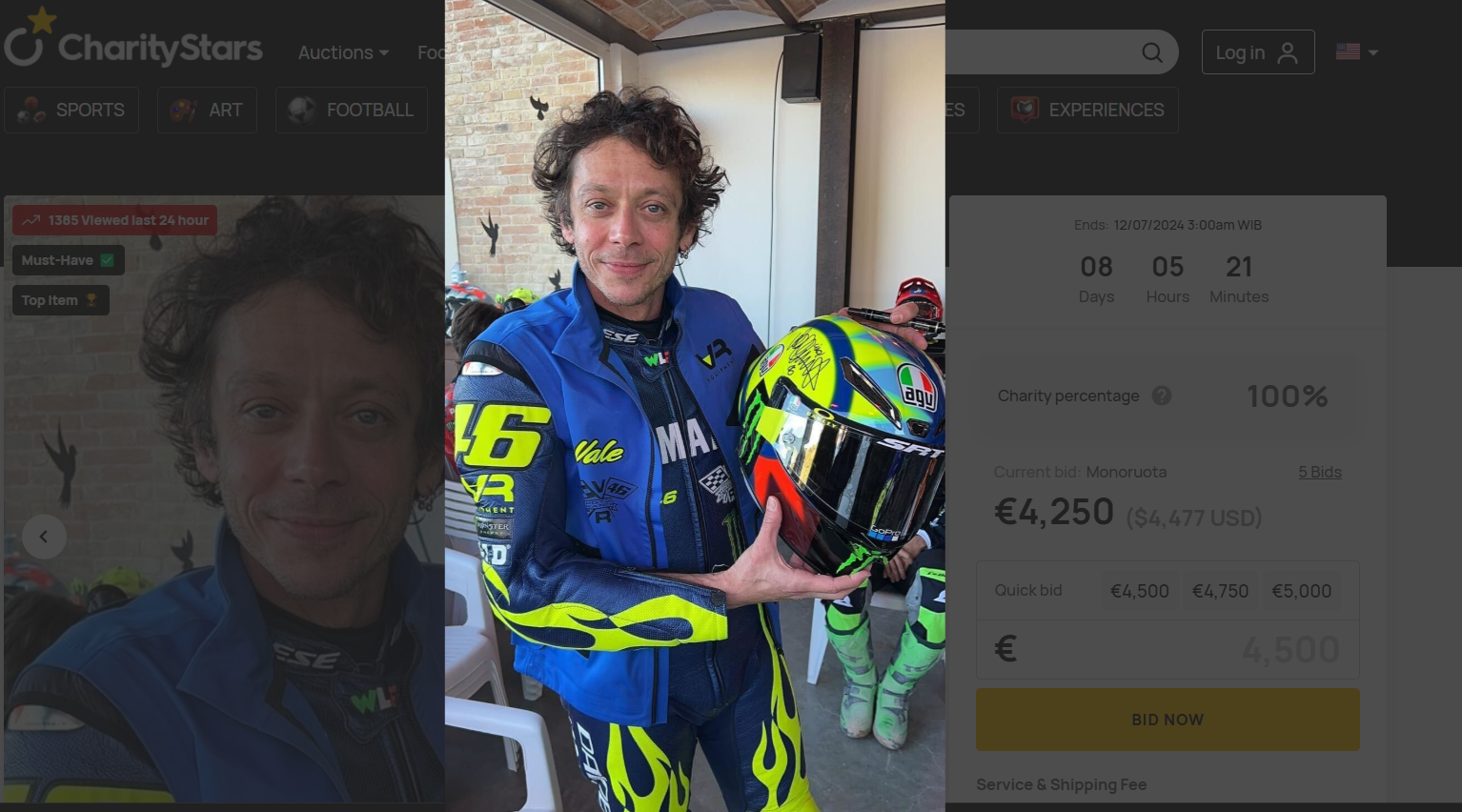 Lelang Helm Valentino Rossi