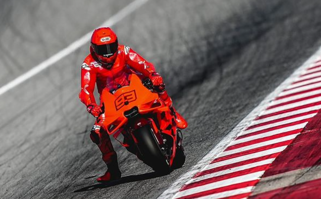 Marc Marquez Tes di Barcelona dengan Ducati