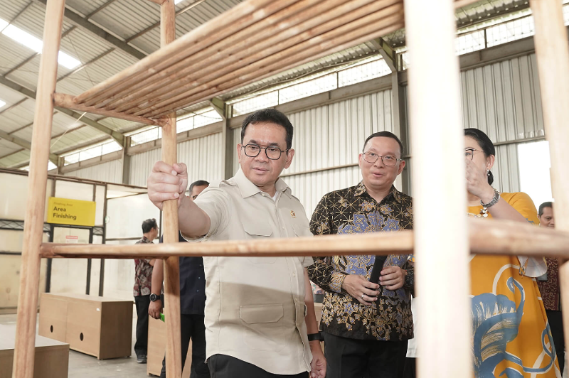 Mendag Budi Santoso