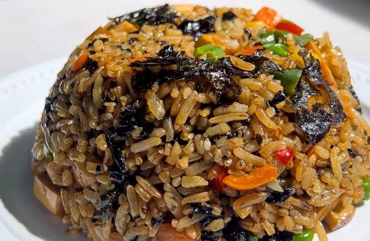 Nasi goreng rumput laut