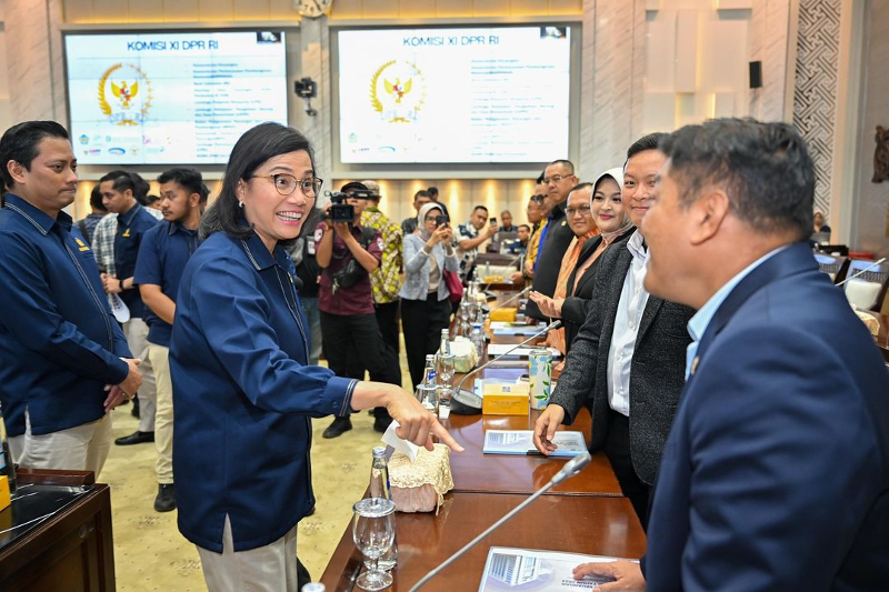 Raker Komisi XI DPR RI Bersama Kemenkeu 7