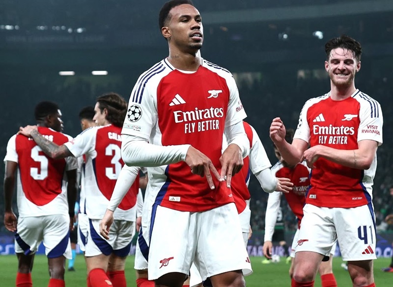 Skuad Arsenal saat selebrasi gol