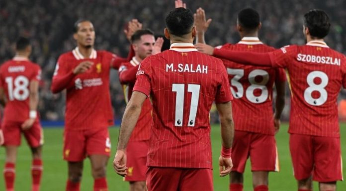 Skuad Liverpool saat selebrasi gol