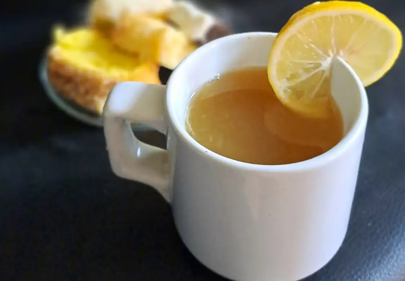 wedang teh lemon