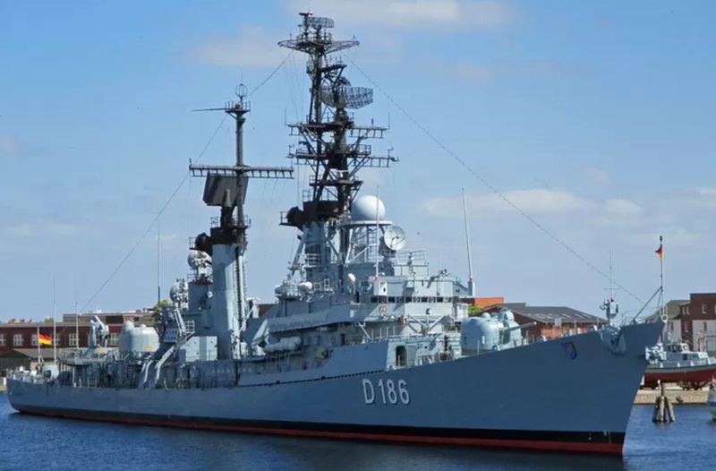 Armada RI