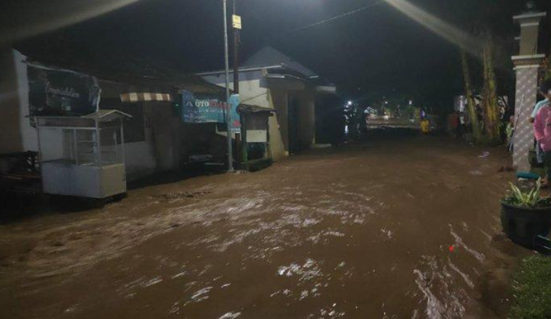 Banjir Bandang Bondowoso