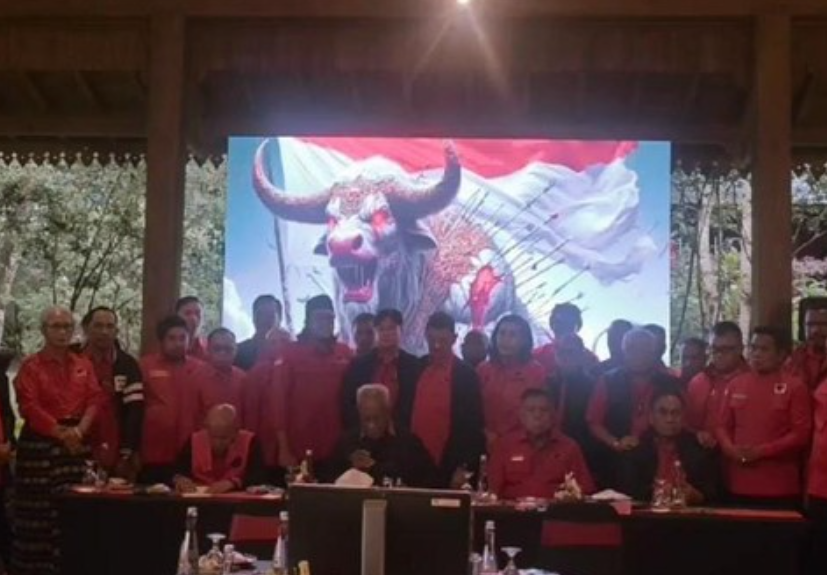 Jokowi Dipecat dari PDIP