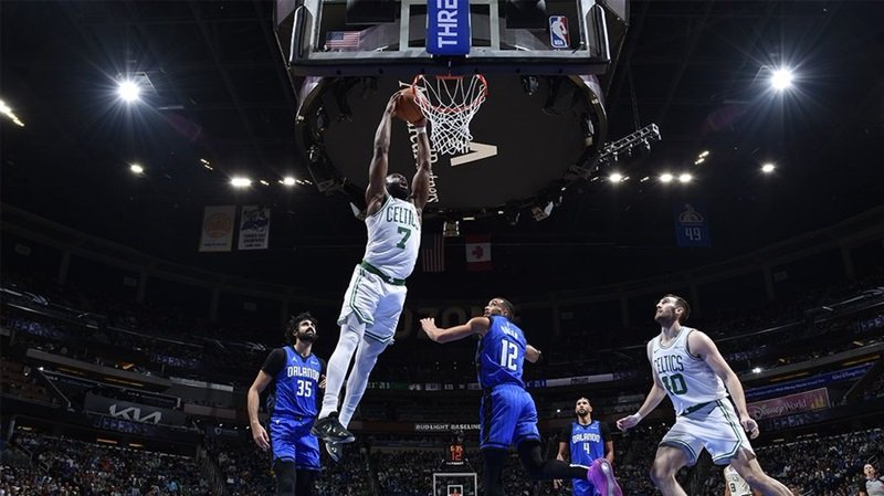 Orlando Magic vs Boston Celtics pada lanjutan NBA