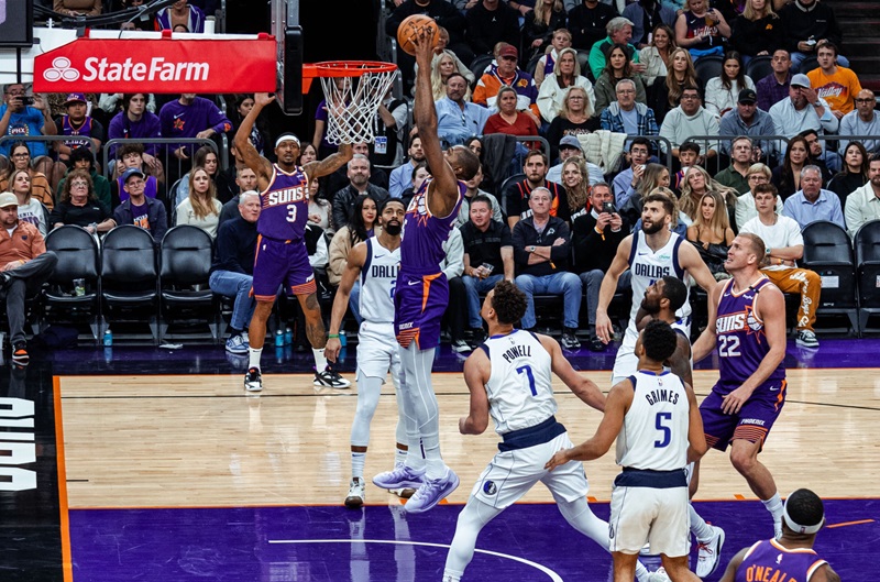 Phoenix Suns vs Dallas Mavericks di lanjutan NBA