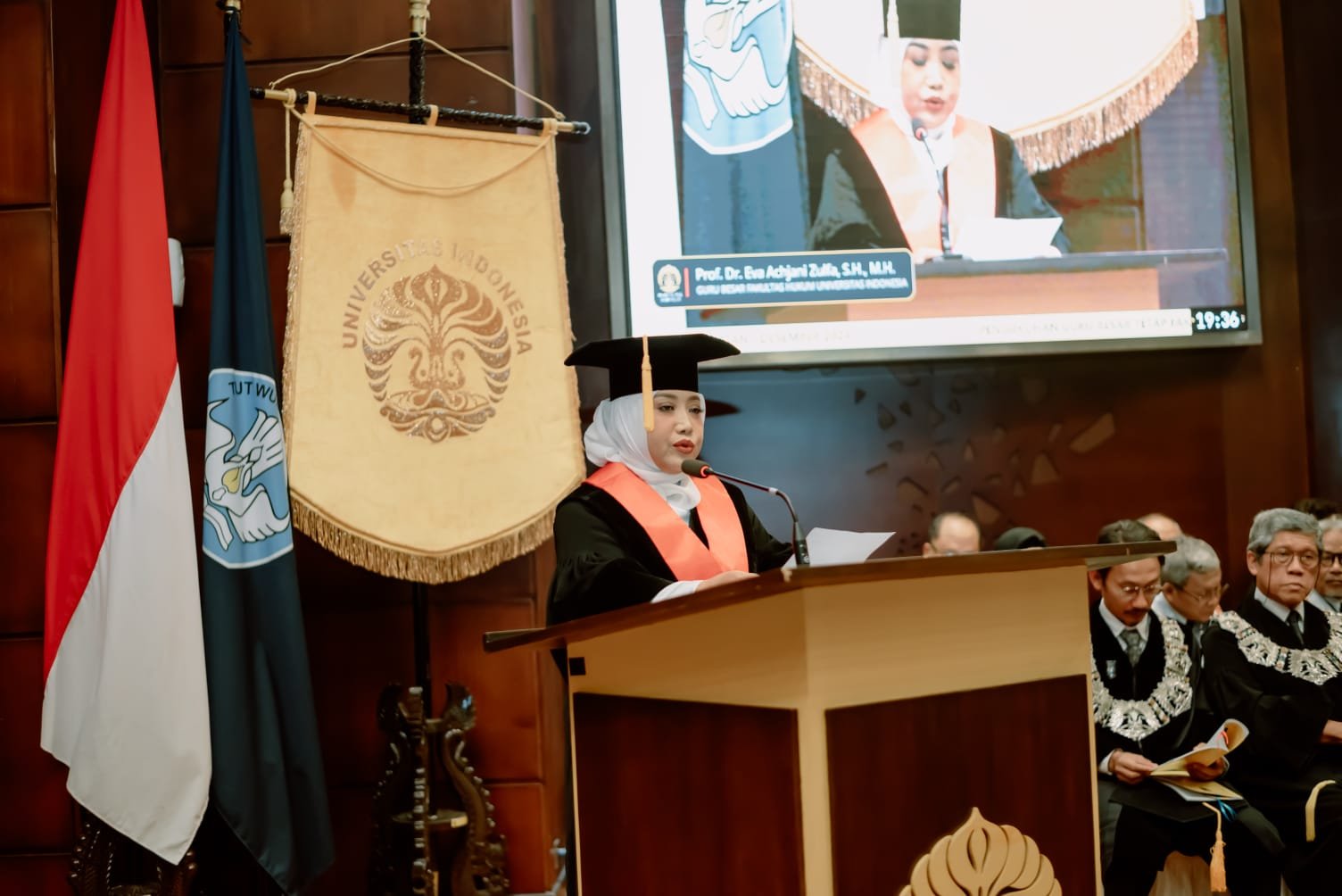 Prof Eva Achjani Zulfa