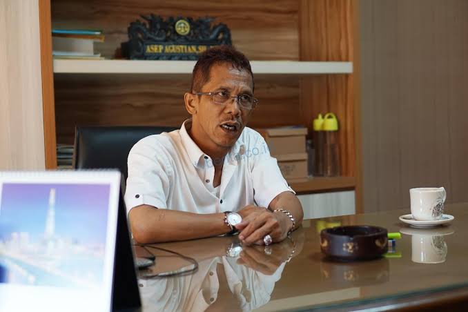 Asep agustian, sh, mh, ketua peradi karawang