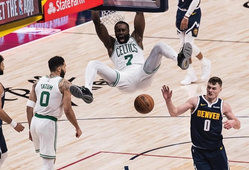 Denver Nuggets vs Boston Celtics di lanjutan NBA