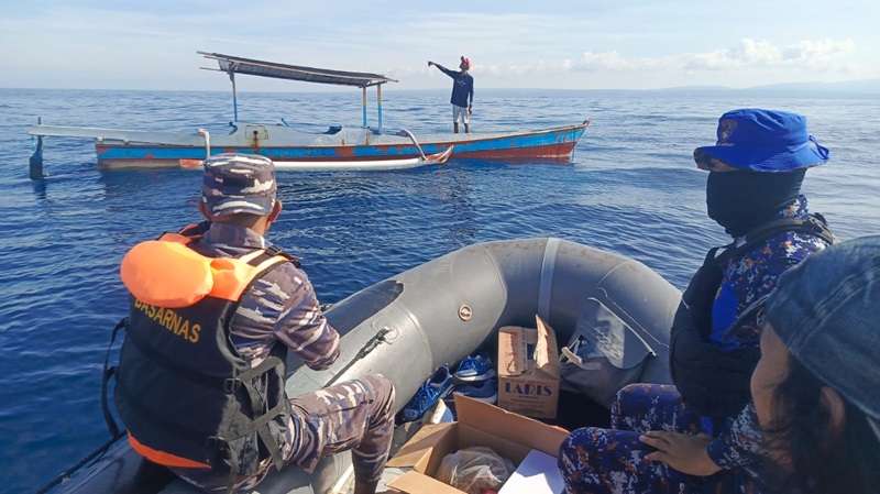 Pencarian Kapal Motor di Perairan Takalar Pencarian Kapal Motor di Perairan Takalar