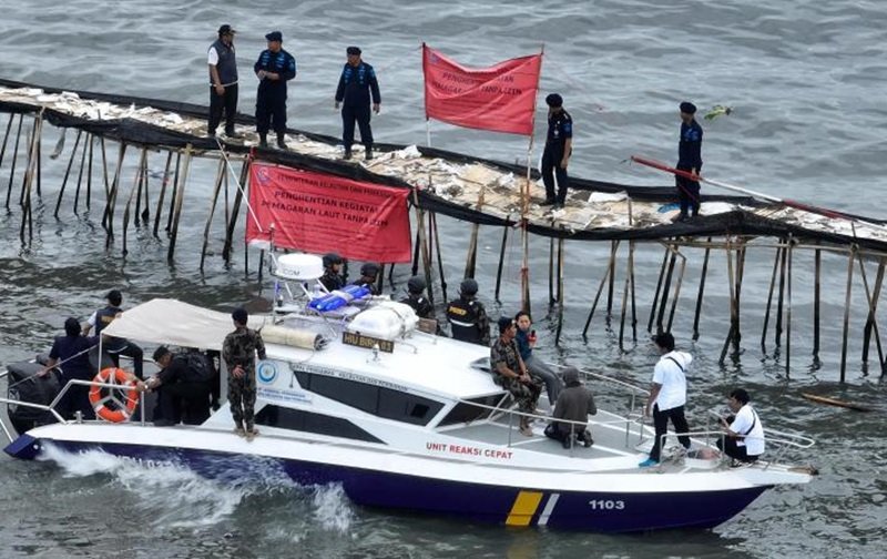 Penyegelan Pagar Bambu di Tangerang