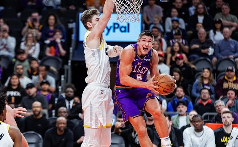 Phoenix Suns vs Utah Jazz di lanjutan NBA