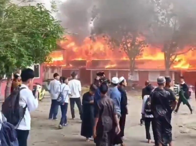 Kebakaran Pondok Pesantren di Pinrang