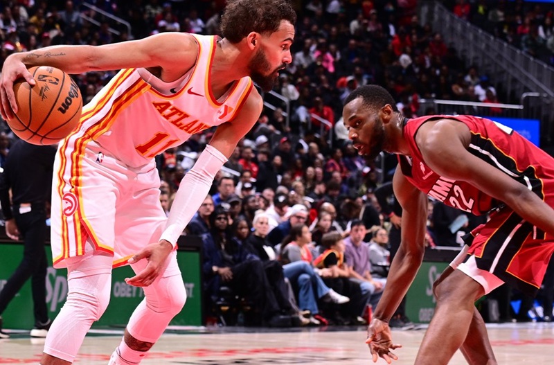 Atlanta Hawks vs Miami Heat pada lanjutan NBA