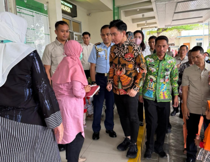 Gibran Cek CKG di Jagakarsa