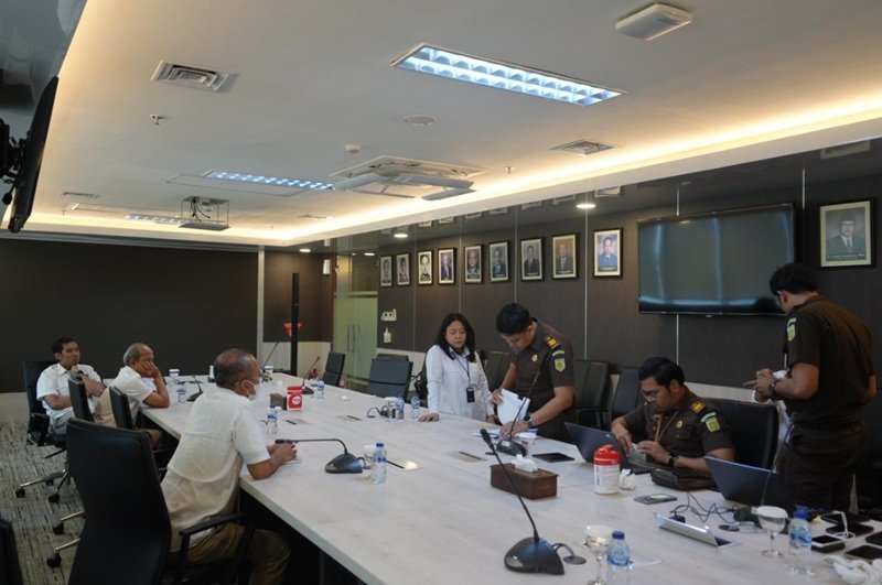 pengeledahan kantor esdm