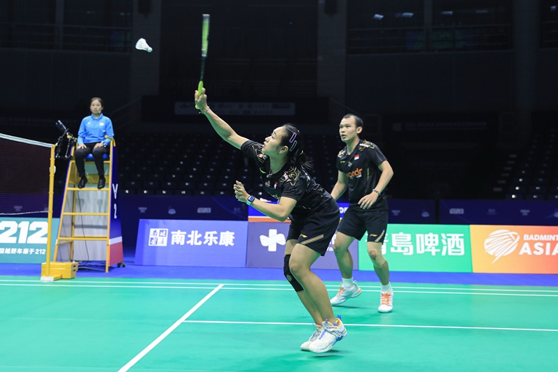 rinov lisa di kejuaraan badminton beregu campuran asia 2025