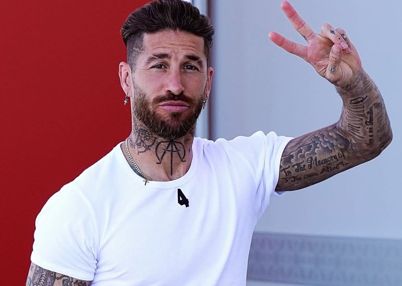 Sergio Ramos resmi berseragam Monterrey