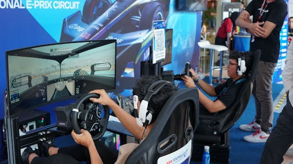 Simulasi Formula E di IIMS 2025