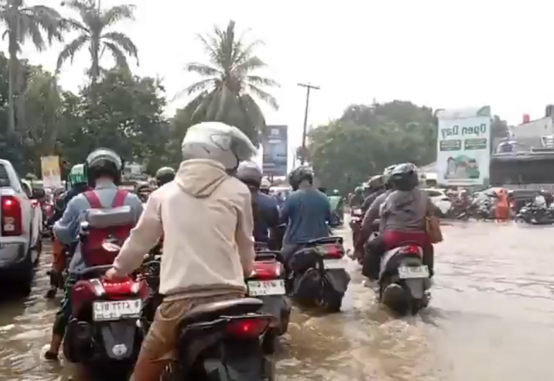 Banjir di Puri Indah